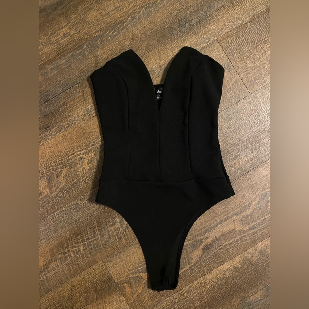 Lulus sleeveless small black bodysuit